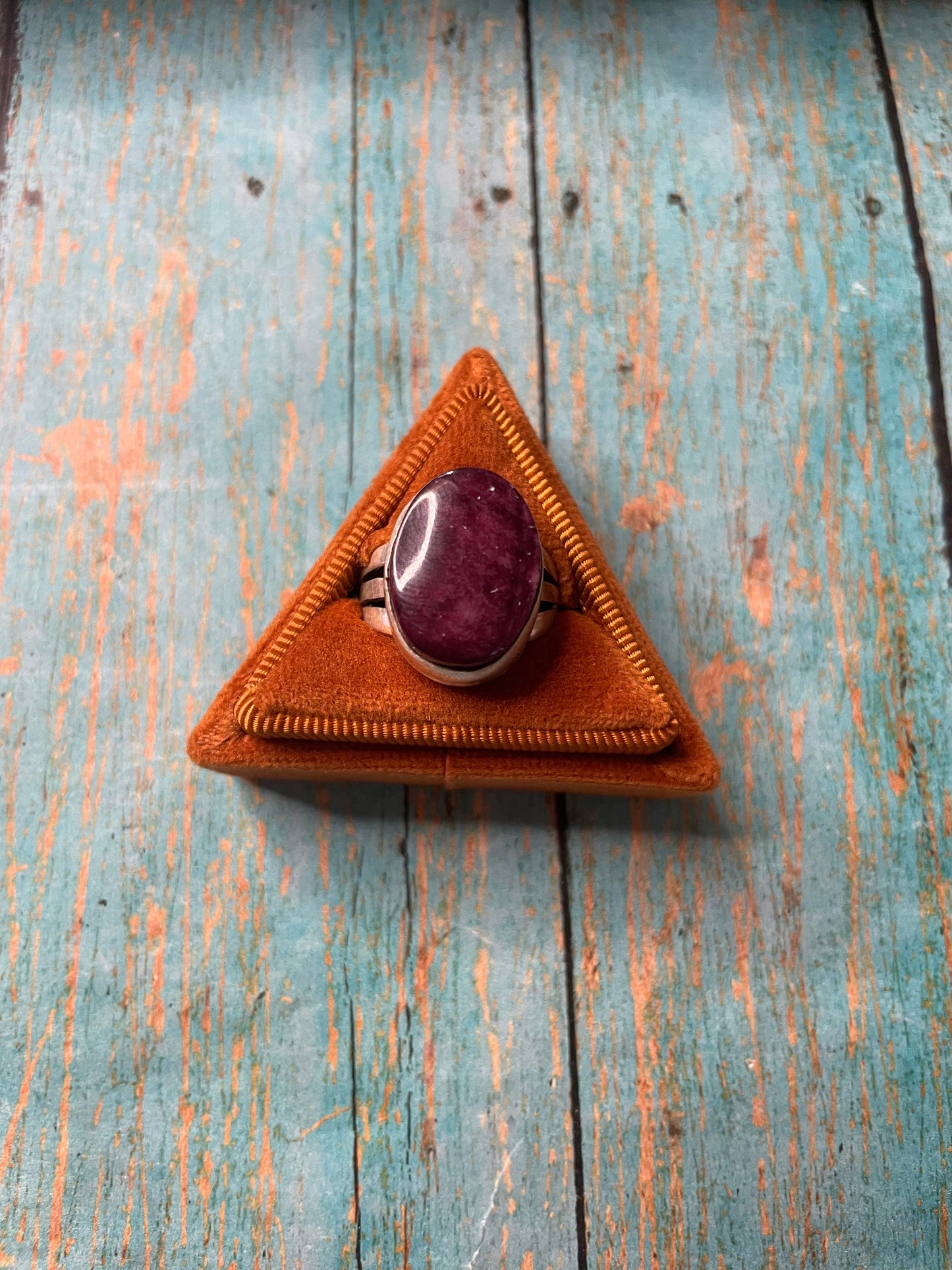 Old Pawn Navajo Sterling Silver & Charorite Ring Size 8.5